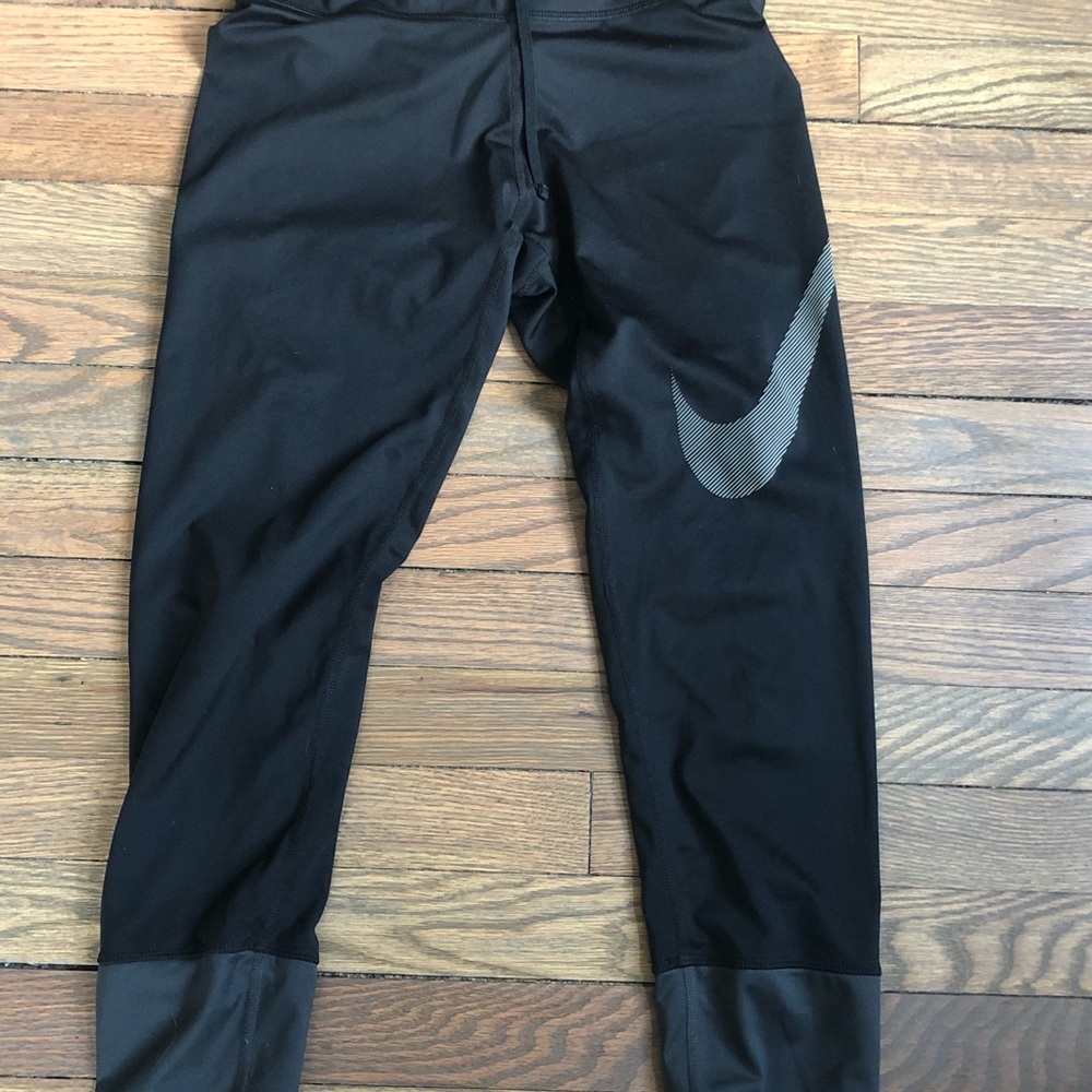 Nike workout leggings